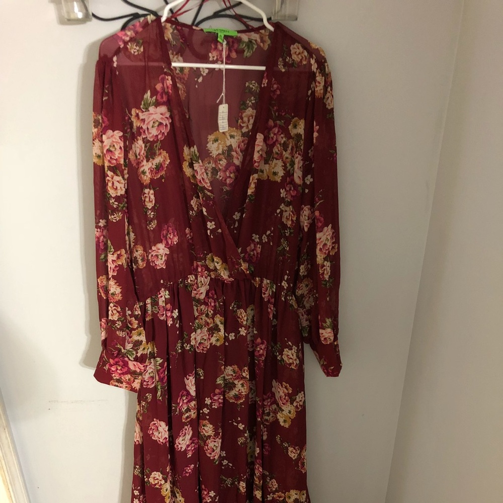 Burgundy Floral 3x Maxi Beautiful!!!